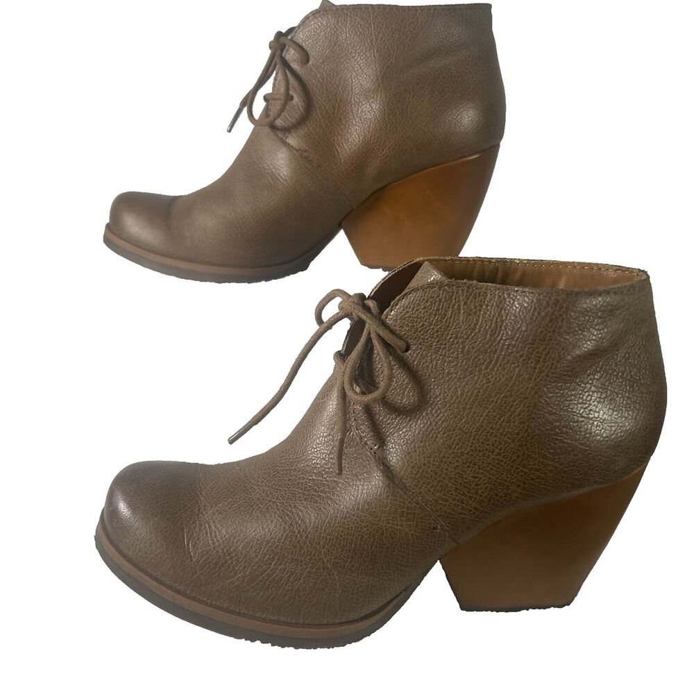 Korks Kork-Ease Roana Ankle Booties Brown Leather Womens Size 7.5M Casual